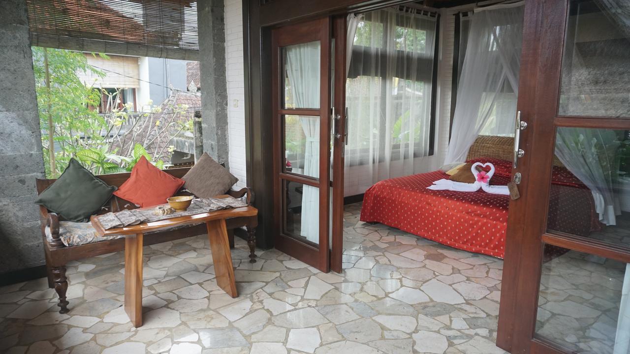 Puri Cantik Ubud  Bagian luar foto