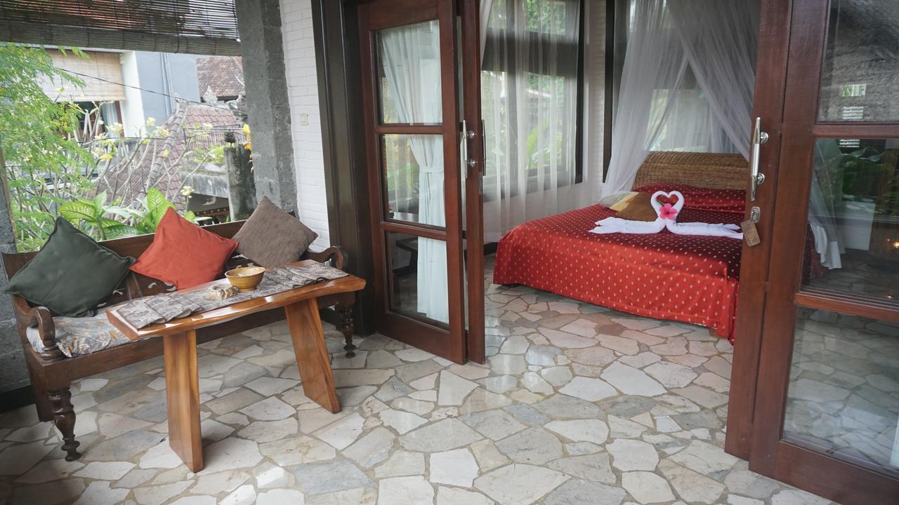 Puri Cantik Ubud  Bagian luar foto
